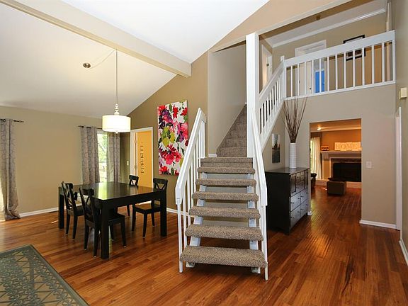 4th image of 6257 Sweet Briar Ct