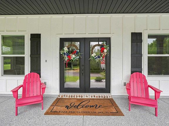 4th image of 5325 Red Clover Ln