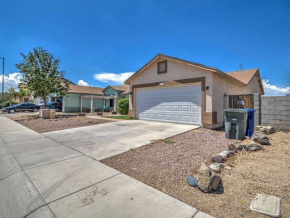 3rd image of 11530 W Windrose Avenue