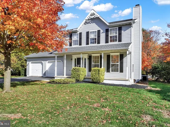 175 E Scarborough Fare, Stewartstown, PA 17363
