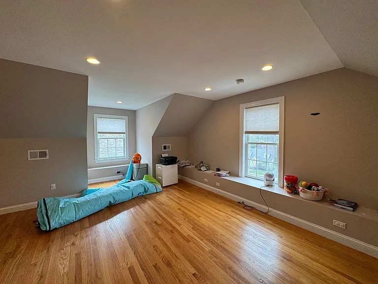 43 Canterbury Rd — Photo 48