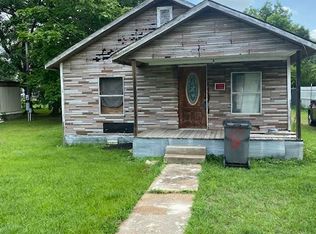 723 N 5th St, Paragould, AR 72450