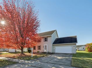 633 Stonehaven Dr, Sun Prairie, WI 53590