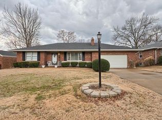 6436 Gramond Dr, Saint Louis, MO 63123