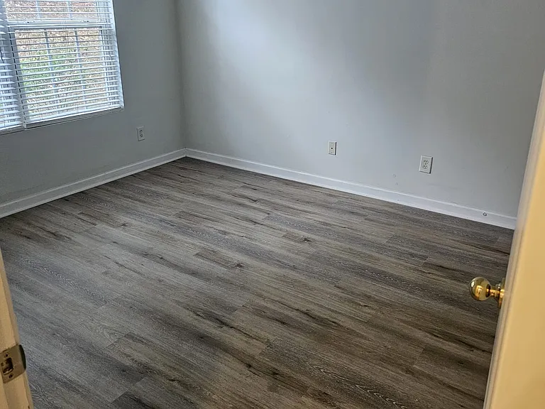 1406 Flanagan Mill Dr — Photo 6