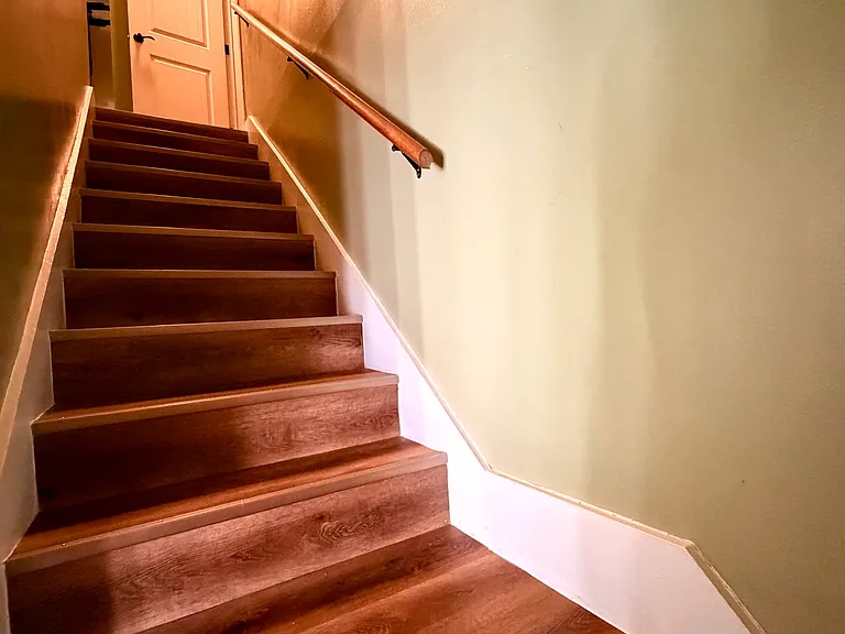 218 Baylor Cir — Photo 13