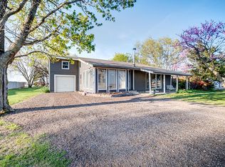 312 SE 48th St, Newton, KS 67114
