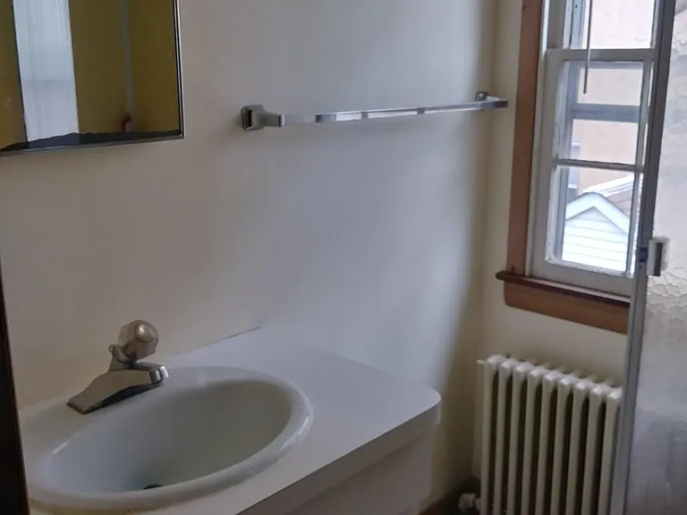 57 N Delmorr Ave #3 — Photo 8
