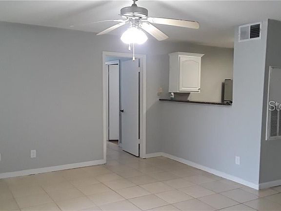 3rd image of 4740 Walden Cir #18