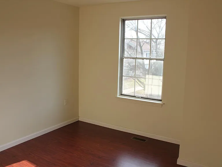 10 Crystal Rock Ct — Photo 18