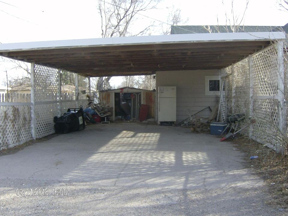 2nd image of 202 Antelope St