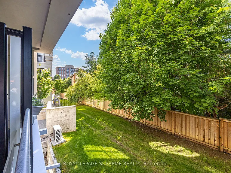 652 Cricklewood Dr #207 — Photo 31