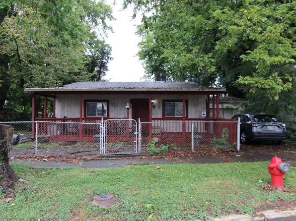 1757 Jackson St, Portsmouth, OH 45662