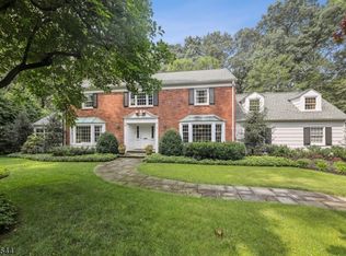 47 Greenbriar Dr, Summit, NJ 07901