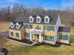 7213 Cliff Pine Dr, Gaithersburg, MD 20879