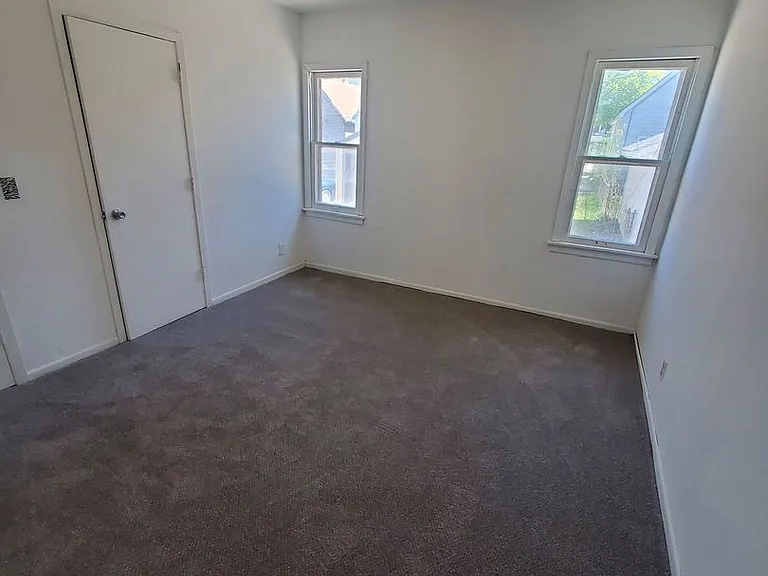 620 W Melvina St — Photo 6