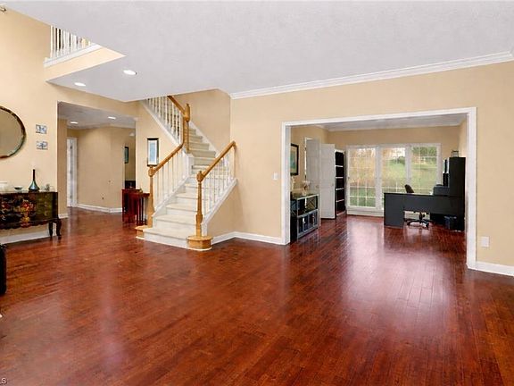 2nd image of 6314 High View Rd