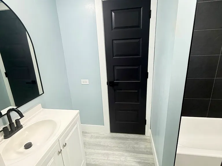 6530 Sutherland Ave — Photo 16