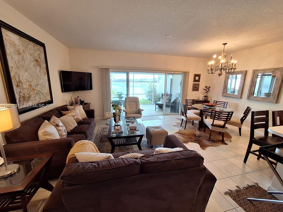 1st image of 2104 Tigris Dr