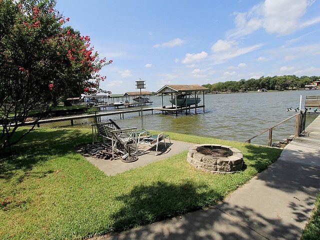 1st image of 192 Thunderbird Dr