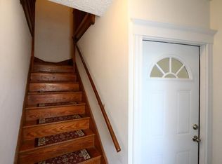 27 Lowell St, Somerville, MA 02143