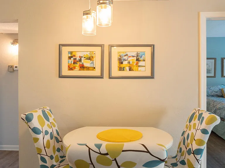 20 Greenbrier St #3-105 — Photo 5