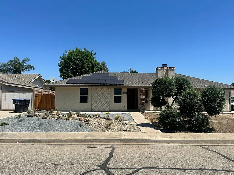 2322 E Vassar Dr — Photo 2
