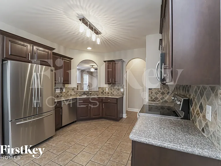 13024 Windy Lea Ln — Photo 7