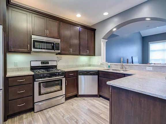 4th image of 6579 Wild Rose Ln