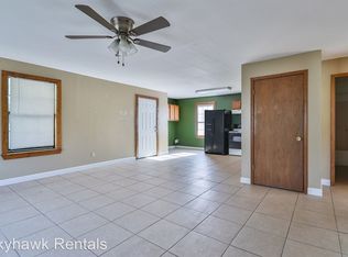 1202 Templeton Rd APT J, Martin, TN 38237