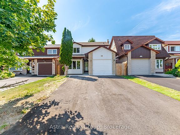 2nd image of 28 Borden Hill Ct