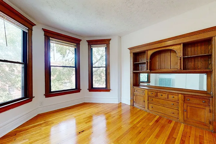 5401-5403 S. Woodlawn Avenue — Photo 78