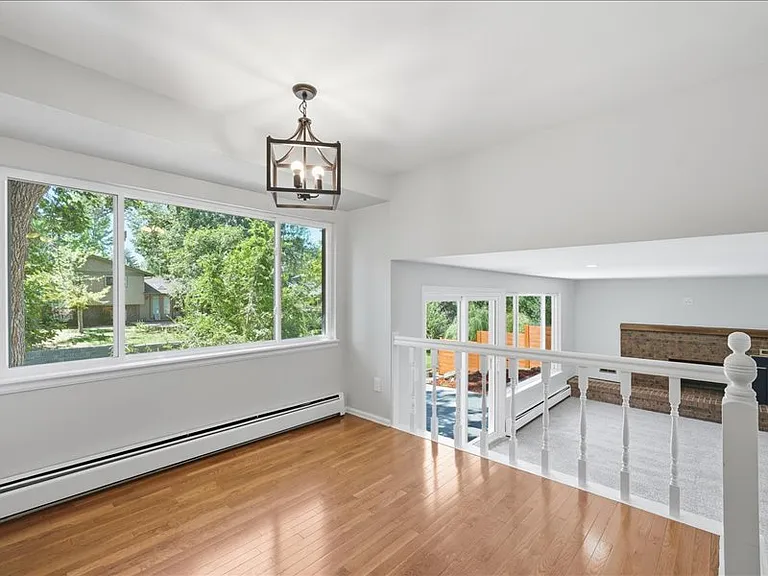 4820 W 102nd Pl — Photo 17