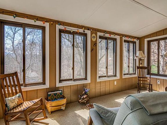 Fully enclosed porch!