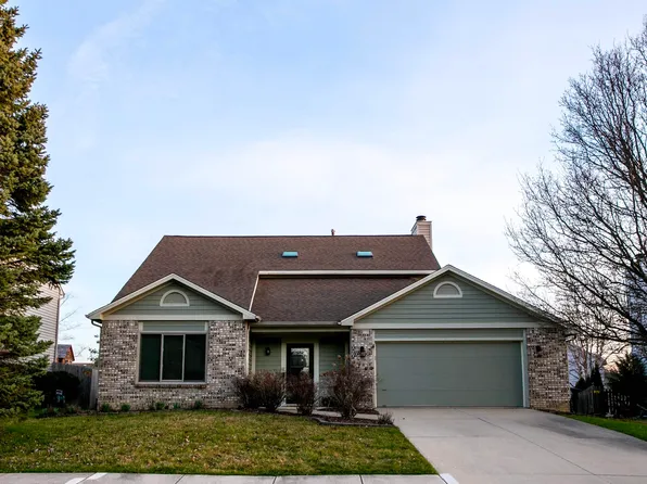 2118 Broken Oak Rd, Fort Wayne, IN 46818