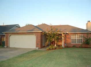 709 S Pershing, Skiatook, OK 74070
