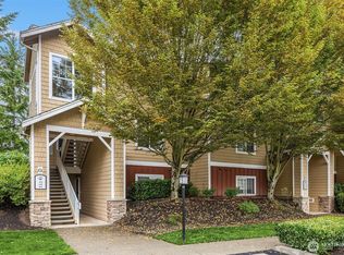 710 240th Way SE #G201, Sammamish, WA