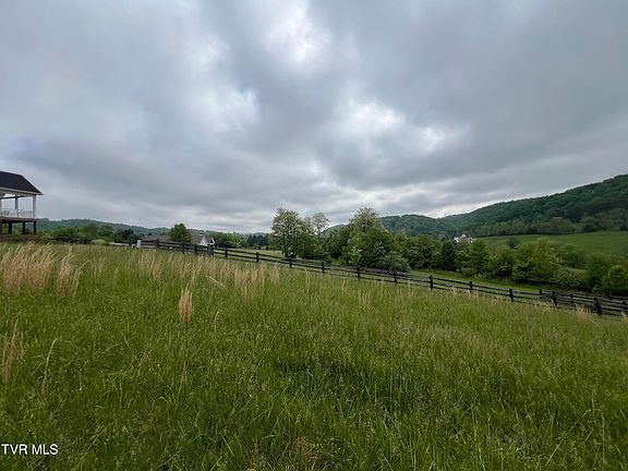5th image of 2227 Valley Falls Ct