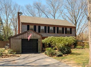 4 Claire Cir, Howell, NJ 07731