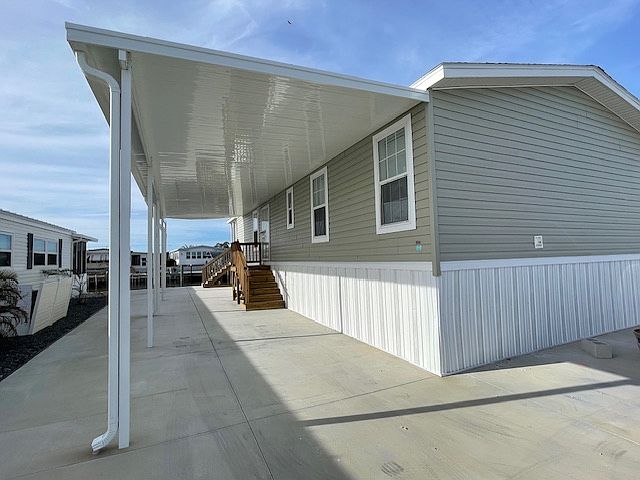 Tandem carport.