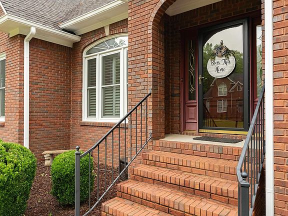 4th image of 6901 Woodvale Ln