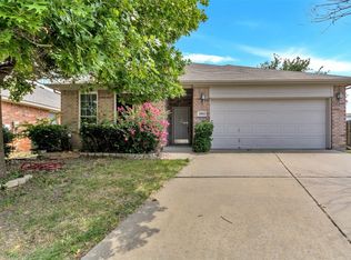 4004 Big Thicket Dr, Fort Worth, TX 76244