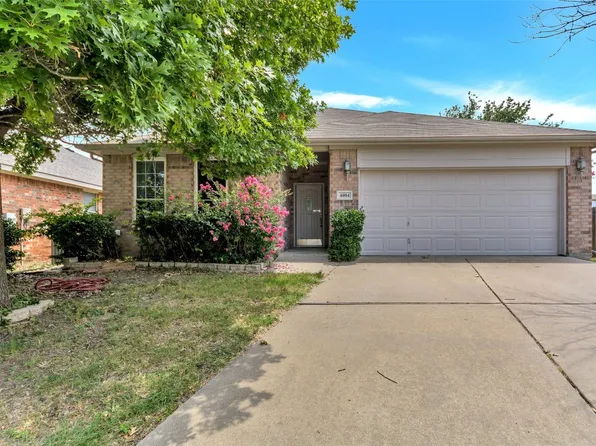 4004 Big Thicket Dr, Fort Worth, TX 76244