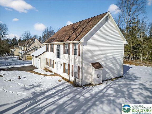 5th image of 122 Cranberry Dr
