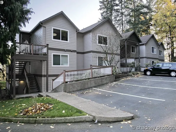 20130 Larkspur Ln APT 95, West Linn, OR 97068