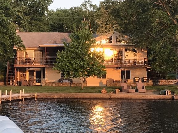 3rd image of 34 Odell Cir