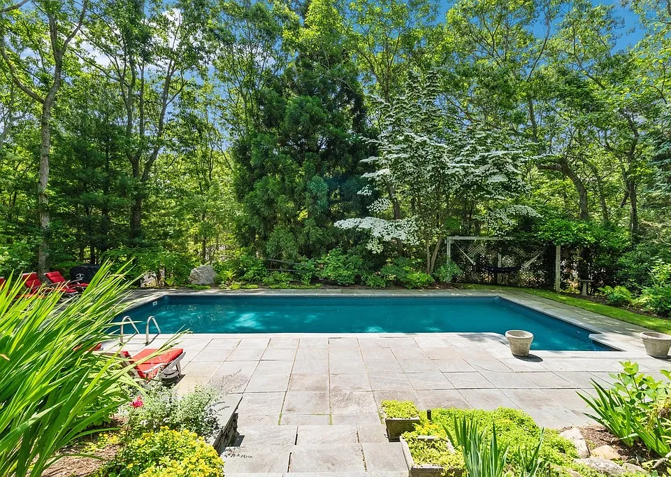 213 Treescape Dr