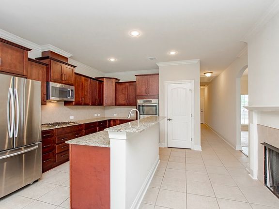 4th image of 18244 River Landing Dr
