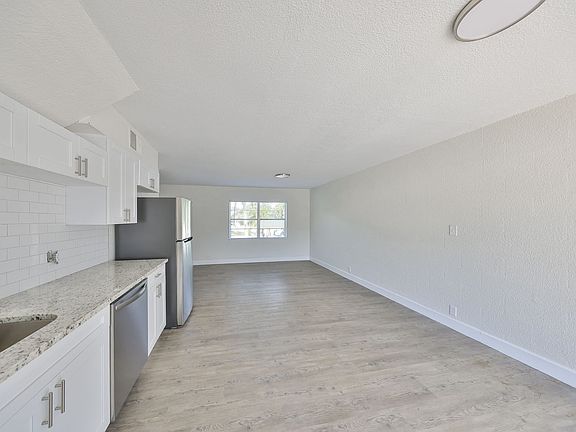 5th image of 11938 133rd Ave N APT 2