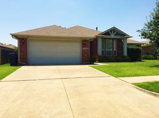 10708 NW 32nd St, Yukon, OK 73099
